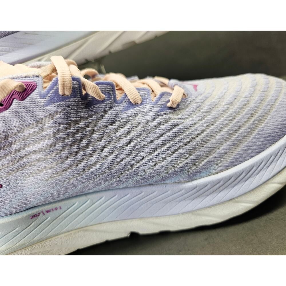 Hoka Women 9.5 Comfy footwear - Picture 5 of 11